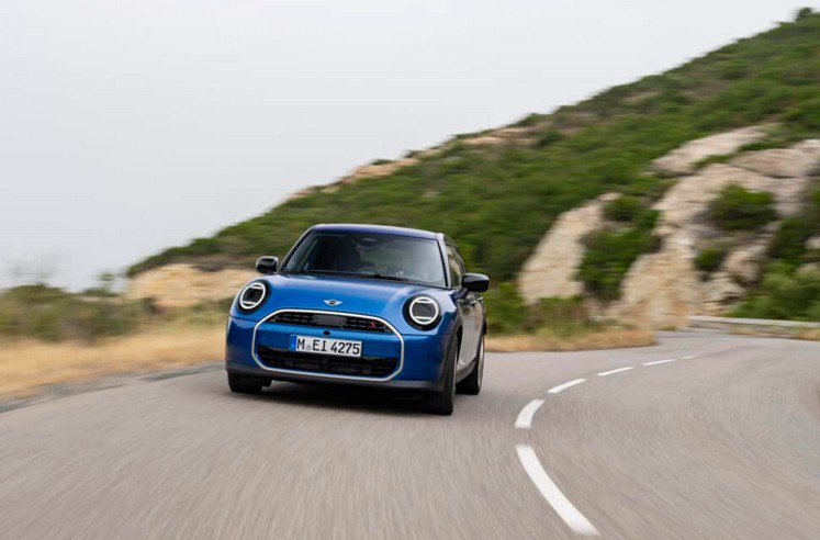 Новый Mini Cooper будет оснащаться шинами Vredestein.
BMW Gr...